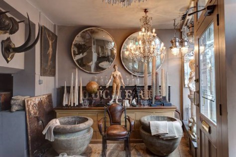 A cabinet of curiosities from Alex Macarthur Interiors. (www.alexmacarthur.co.uk)