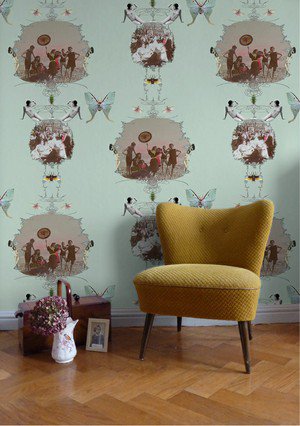 Nostalgia and whimsy combine in this charming wallpaper from Elli Popp. (http://ellipopp.co.uk)