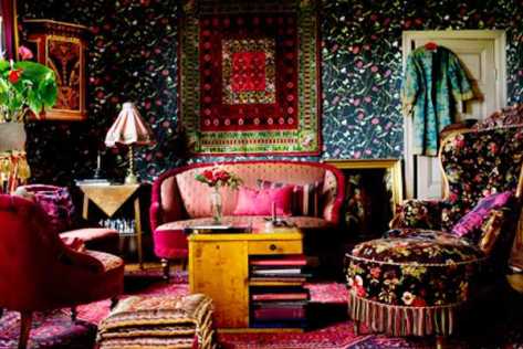 Folk, boho, and Frida come together in this stunning interior. (pinterest)