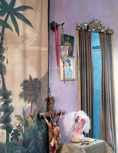 Curtained door. (pinterest)